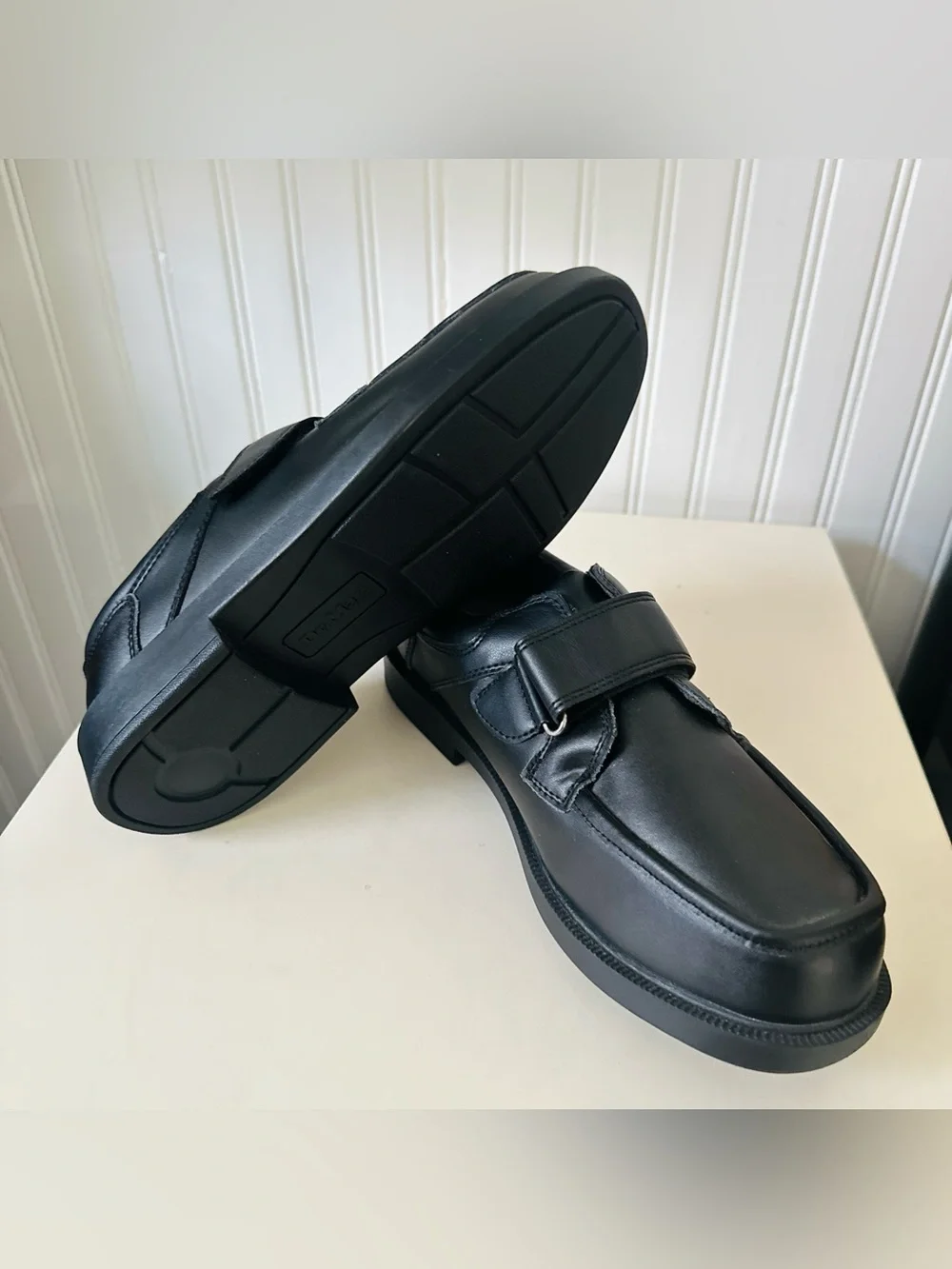 🔥Dr. Max Black Comfort Walking Shoes with Velcro Strap🖤